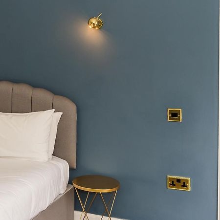 Апартаменты Stylish Self Contained Studio Near Glasgow Airport Lochwinnoch Экстерьер фото