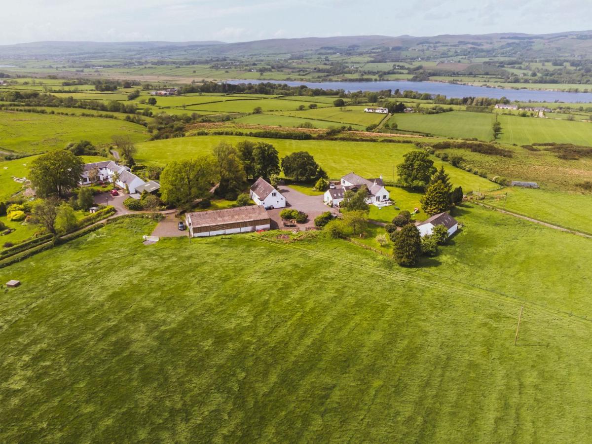 Апартаменты Stylish Self Contained Studio Near Glasgow Airport Lochwinnoch Экстерьер фото