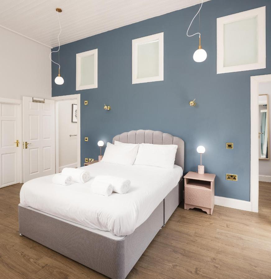 Апартаменты Stylish Self Contained Studio Near Glasgow Airport Lochwinnoch Экстерьер фото